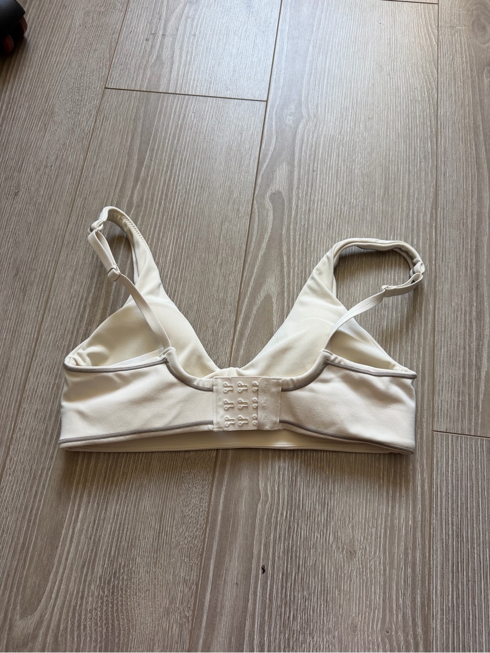 Fabletics Khloe PureLuxe Longline Low Impact Contrast Bra athletic Pilates - Picture 4 of 5